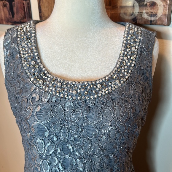 Cove Collections is lacy/ beaded dress - Picture 2 of 4
